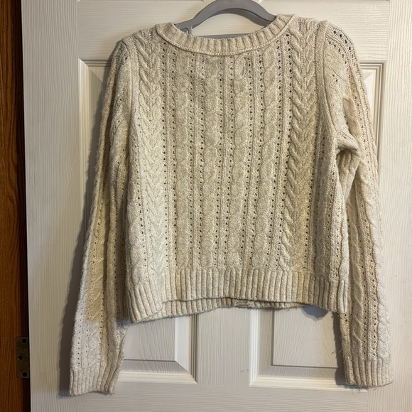 AE Cable knit Cardigan - Picture 5 of 6